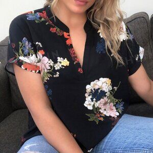 Retro-style Floral V-neck SHEIN XL / 1XL